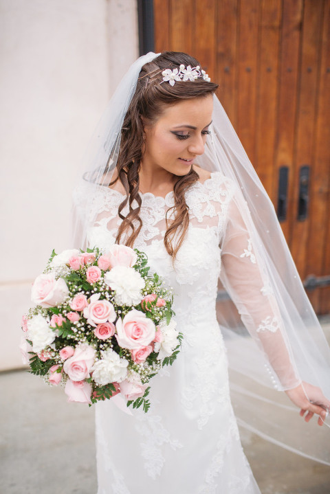 Bride & Groom-17